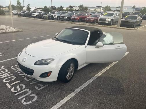 2012 Mazda MX-5 Miata Sport