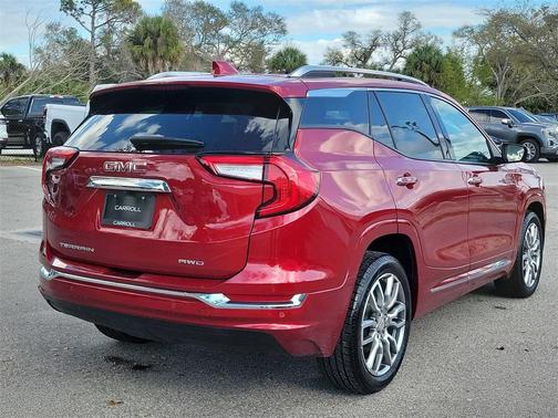 2023 GMC Terrain Denali