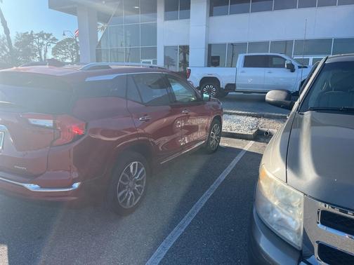 2023 GMC Terrain Denali