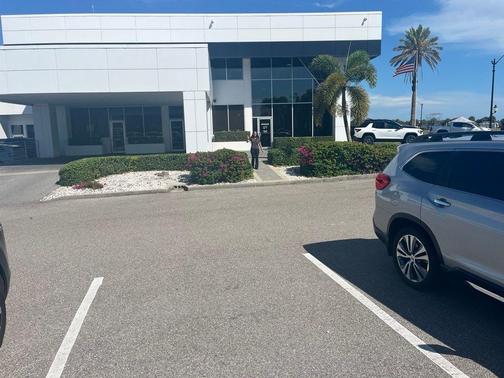 Ice Silver Metallic 2021 Subaru Ascent Touring 7-Passenger