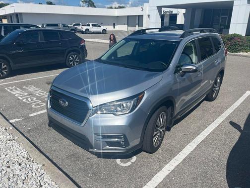 Ice Silver Metallic 2021 Subaru Ascent Touring 7-Passenger
