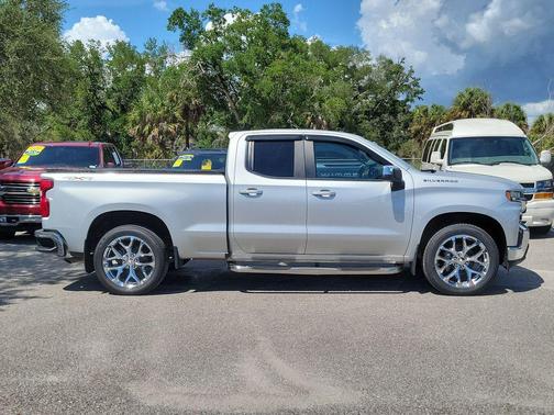 Silver Ice Metallic 2019 Chevrolet Silverado 1500 LT