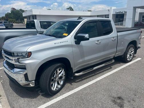 Silver Ice Metallic 2019 Chevrolet Silverado 1500 LT
