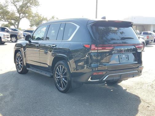 2025 Lexus LX 600 F SPORT