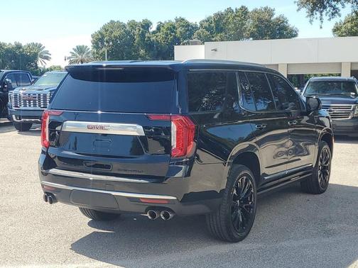 Black 2022 GMC Yukon Denali