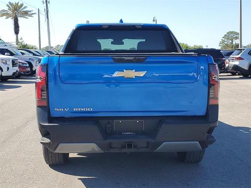 2025 Chevrolet Silverado EV LT