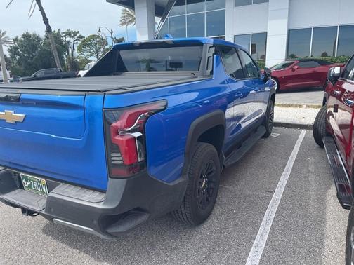 2025 Chevrolet Silverado EV LT