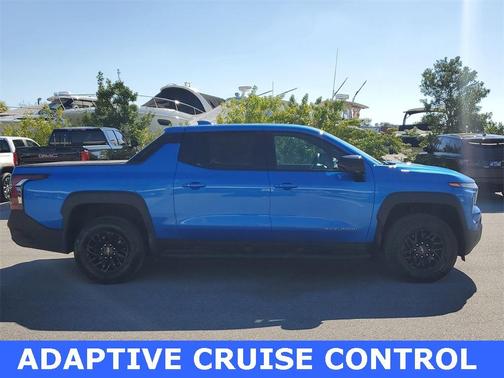 2025 Chevrolet Silverado EV LT