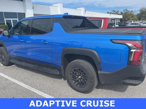 2025 Chevrolet Silverado EV LT