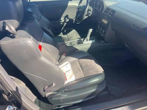 2009 Dodge Challenger SRT8