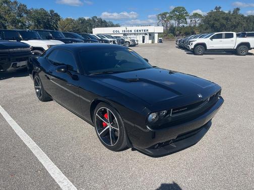 2009 Dodge Challenger SRT8