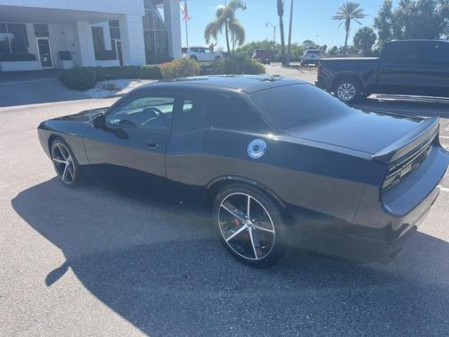 2009 Dodge Challenger SRT8