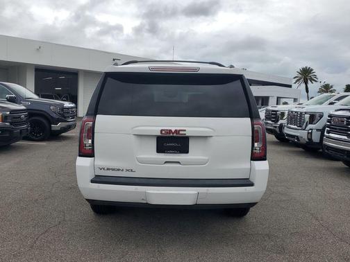 Summit White 2019 GMC Yukon XL SLT
