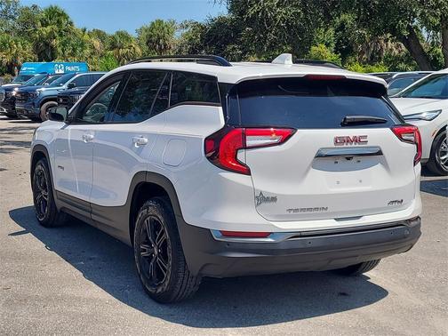 2022 GMC Terrain AT4