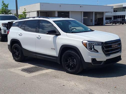 2022 GMC Terrain AT4
