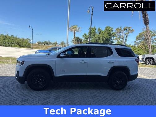 2023 GMC Acadia AT4
