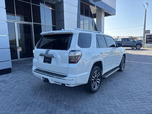 2022 Toyota 4Runner Limited