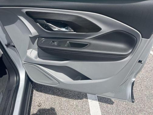 Quicksilver Metallic 2022 GMC Terrain SLT