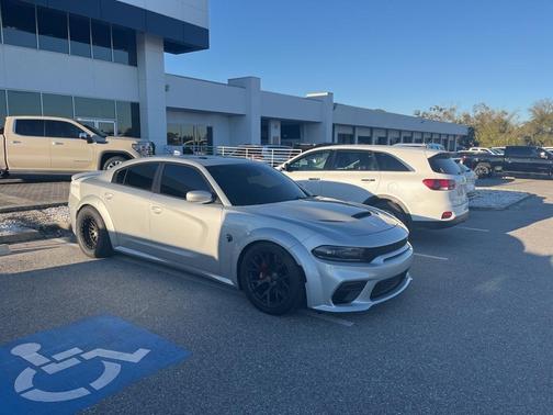 2020 Dodge Charger SRT Hellcat