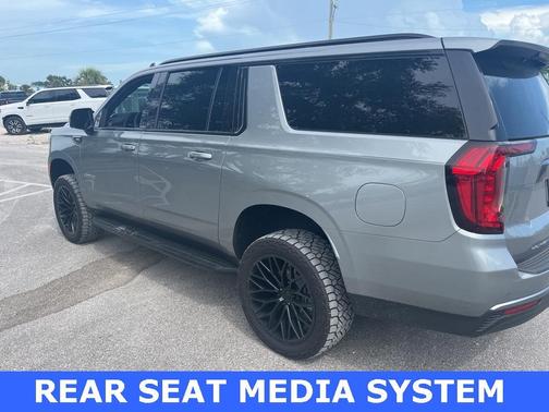 2024 GMC Yukon XL AT4