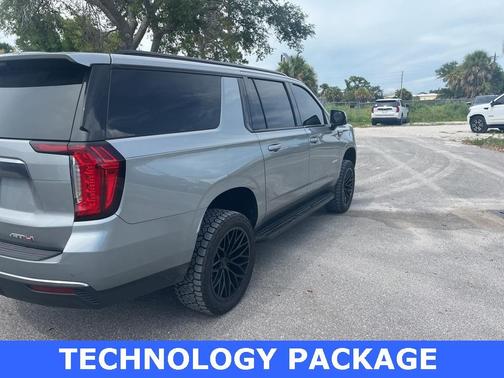 2024 GMC Yukon XL AT4