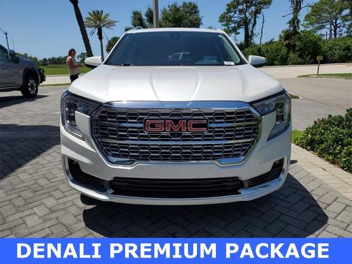 2022 GMC Terrain Denali