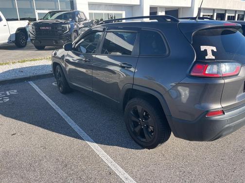 2021 Jeep Cherokee Latitude Plus