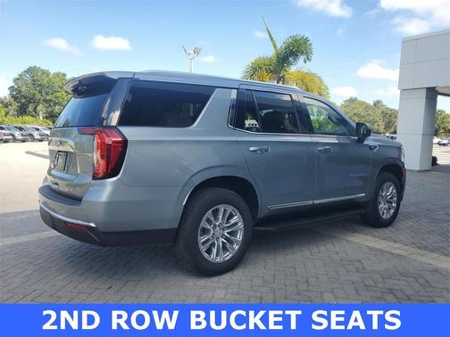 2023 GMC Yukon SLT
