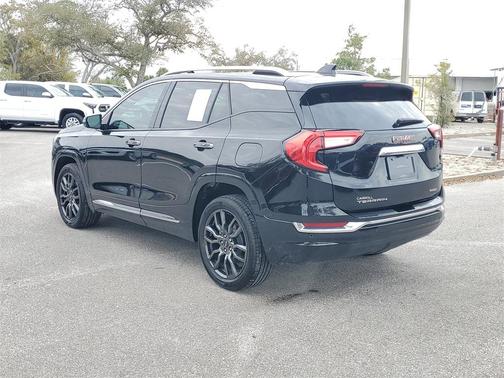 2024 GMC Terrain Denali