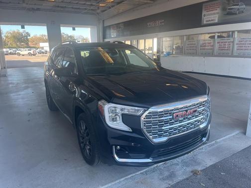 2024 GMC Terrain Denali