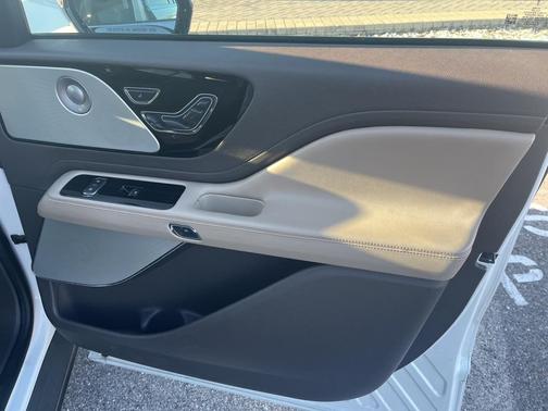 2020 Lincoln Aviator Reserve AWD