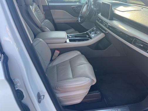2020 Lincoln Aviator Reserve AWD