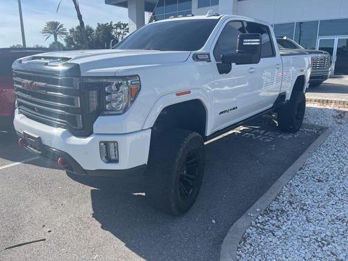 2022 GMC Sierra 2500 AT4