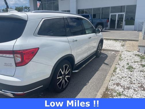 2022 Honda Pilot Elite