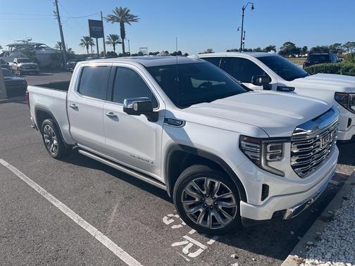 2023 GMC Sierra 1500 Denali