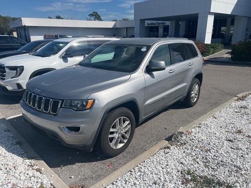 2017 Jeep Grand Cherokee Laredo