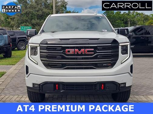 2025 GMC Sierra 1500 AT4