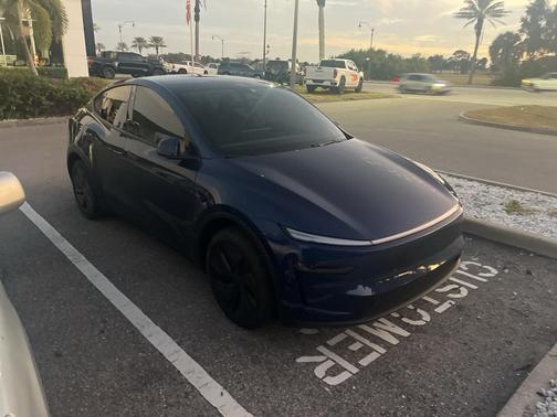 2026 Tesla Model Y Long Range