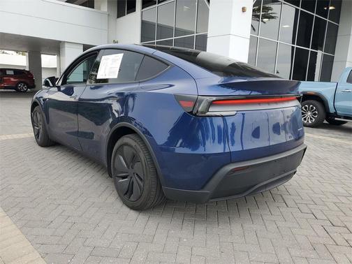 2026 Tesla Model Y Long Range