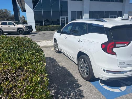 2022 GMC Terrain Denali