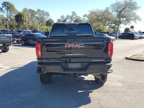 2023 GMC Sierra 2500 Denali