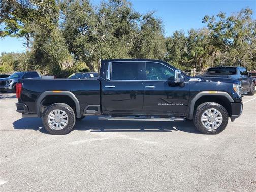 2023 GMC Sierra 2500 Denali