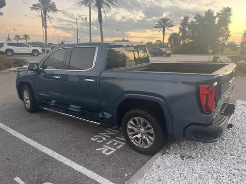 2024 GMC Sierra 1500 Denali