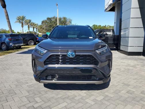 2024 Toyota RAV4 Hybrid XSE