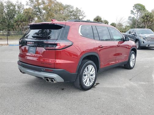2024 GMC Acadia Elevation