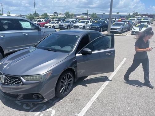 2019 Acura TLX V6 Technology & A-Spec