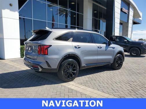 2023 Kia Sorento SX