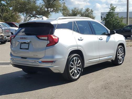 2022 GMC Terrain Denali