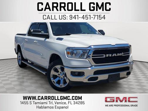 Bright White Clearcoat 2019 RAM 1500 Big Horn