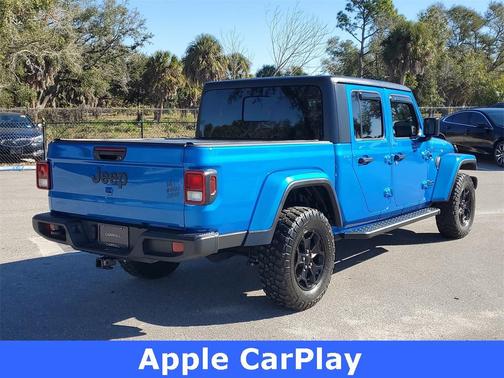 2023 Jeep Gladiator Sport